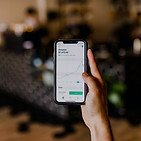 Aplicativo de ações para smartphone