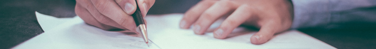 Assinando um contrato