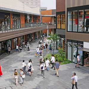 Outdoor Mall
