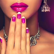 Manicure en Casa - Colombianos Exitosos