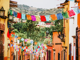 Maximize Your Life: Navigate Mexico with Our Guide.