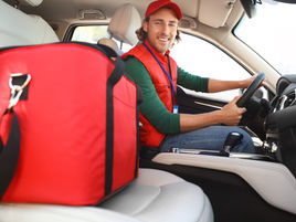 El delivery urgente llega a la industria textil y tecnológica