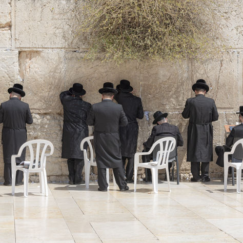Israel Braces for 4,800 Hospitalized COVID Patients, Half of Them in Serious Condition