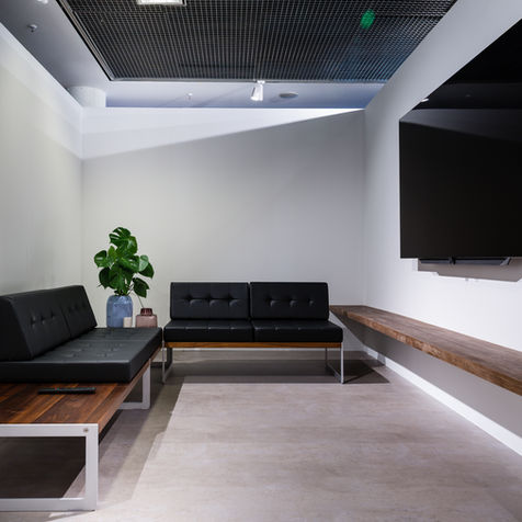 TV room
