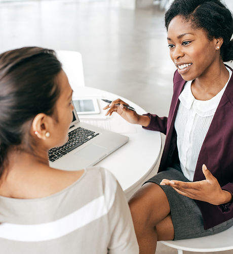 Mulheres em reunião