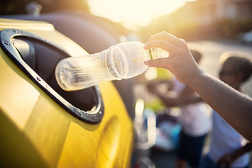 Reciclaje de botellas de plástico