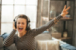 Singing with Headphones