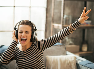 Singing with Headphones
