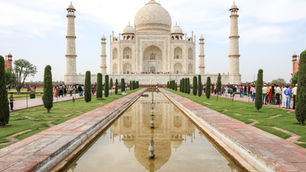 India is a land where history, culture, innovation, spirituality, and nature converge in the most awe-inspiring ways. Every state and union territory of India holds unique treasures that reflect its diverse traditions, architectural marvels, and breathtaking landscapes.
