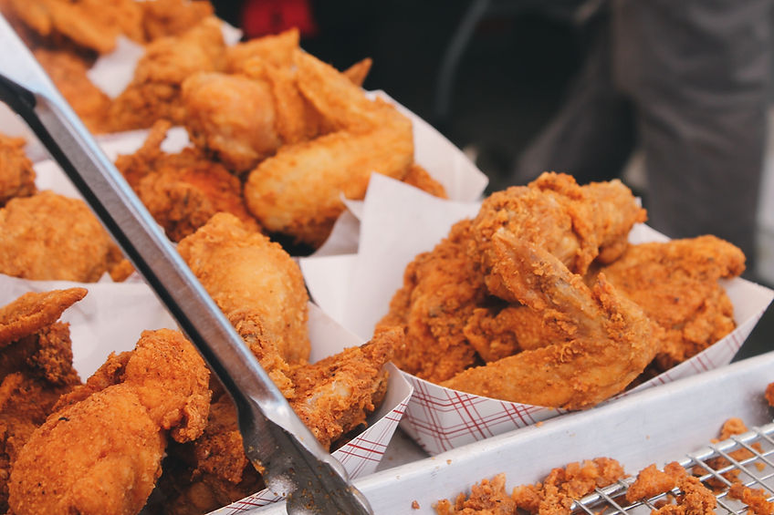 Alas de pollo fritas