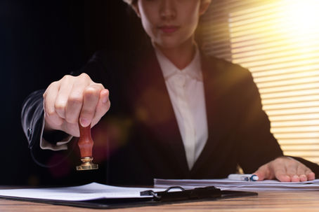 Choosing the Right Notary for Apostille Services: What You Need to Know