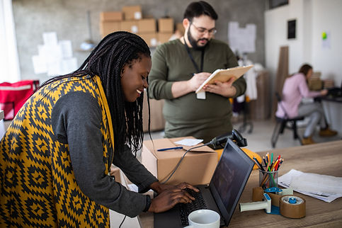 Online Warehouse Workers