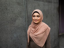 woman with hijab