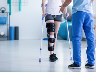 Knee Scooter Vs. Crutches