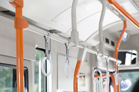 バスの吊り革