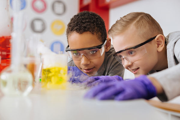 Estudantes