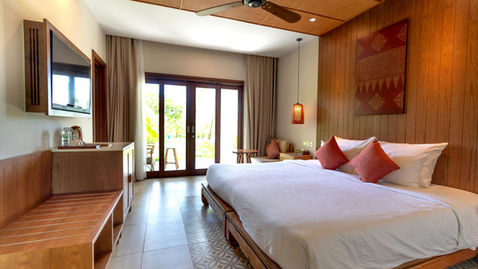 1. How to Choose the Perfect Hotel Room