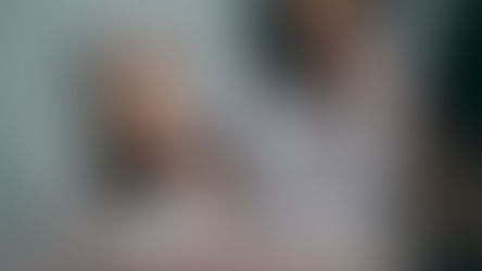 menina fazendo skincare - adultização