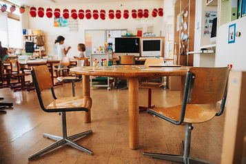 Klassenzimmer des Kindergartens