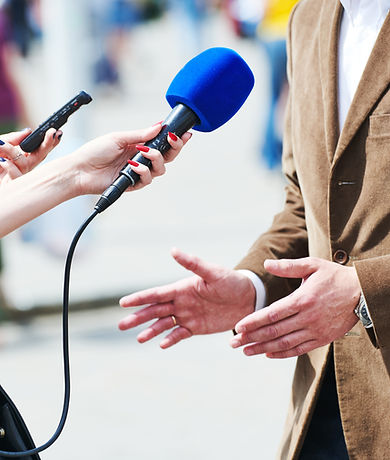 Entrevista con micrófono