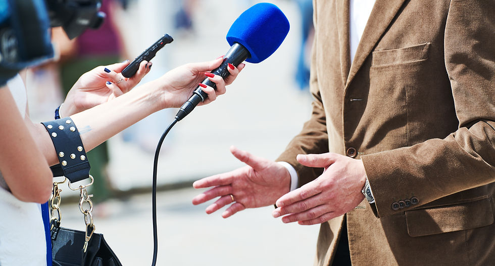 Entrevista com microfone