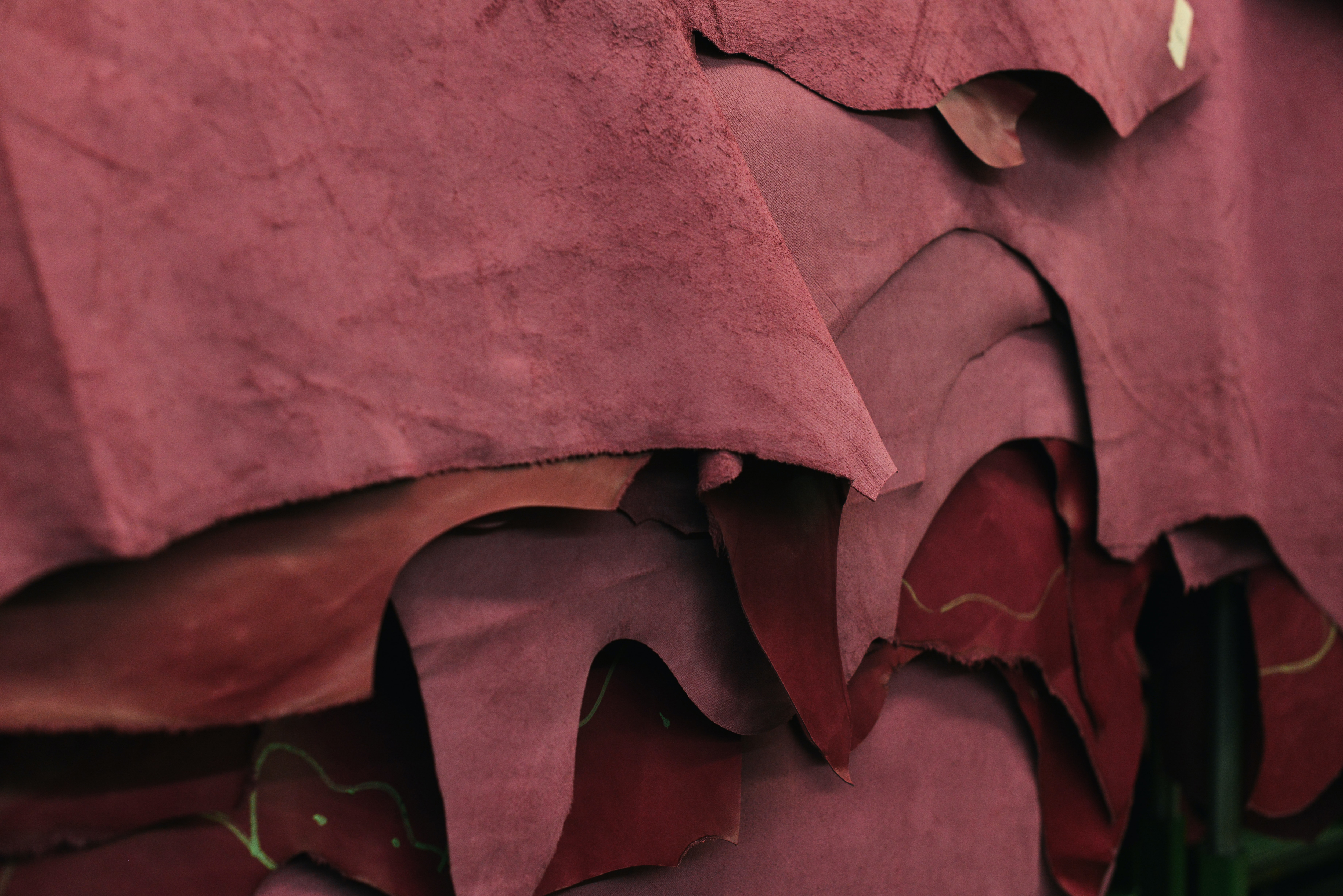 Essyz Design Leather