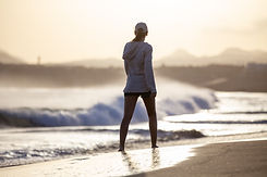 Mujer en la playa
