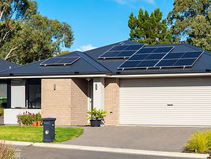 Casa Solar-Powered
