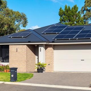 Residential Solar Installation – Greenview Estate