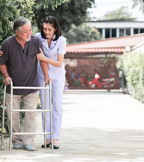 Infirmière avec patient