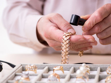 Different Ways to Invest in Gold