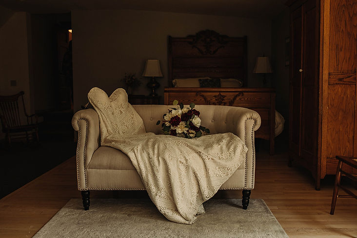 Robe et bouquet de mariées