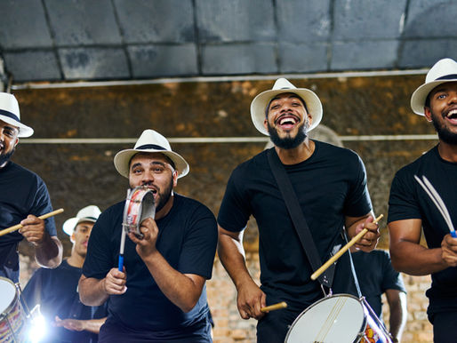 🎼 A Evolução da Música Popular: Das Raízes Folclóricas ao Pop Mundial