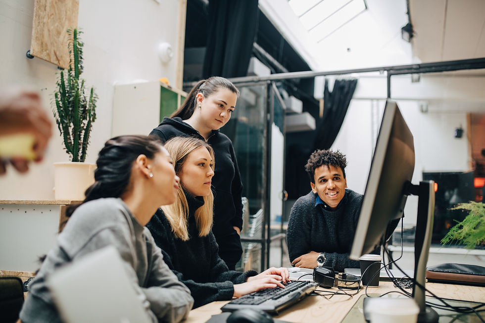 Discusión sobre colaboración en equipo
