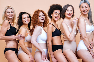 Conseil en image femme Versailles : atelier de morphologie pour mettre en valeur votre silhouette.