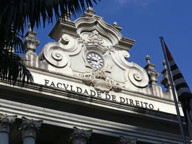 Law, Tech and Lawtech: How legal technology is changing the industry