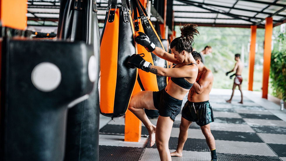Geniş açılı görünümde spor tesisi