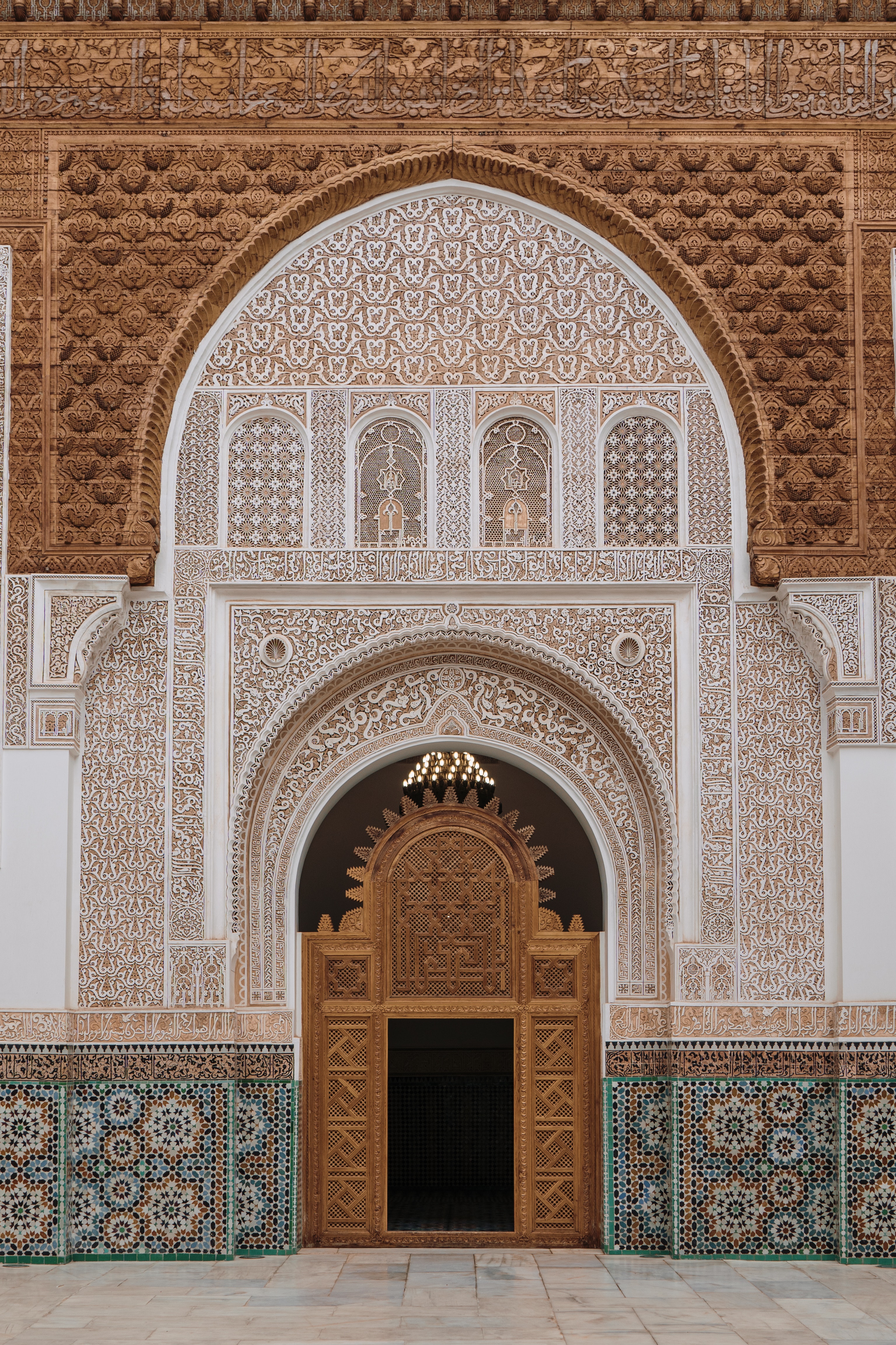 Tue-Sun 13:00-22:30, Closed Mon