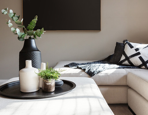 Wohnzimmer mit Ecksofa