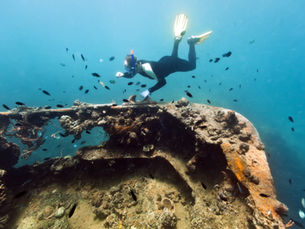 Correntezas Invisíveis – Como o Marketing Digital Move Seu Público Sem Você Perceber