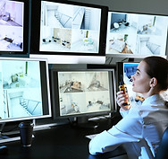 Écrans de surveillance de la sécurité
