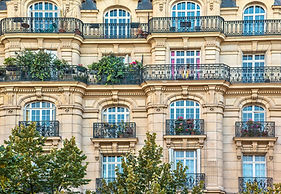 Immeuble avec balcons