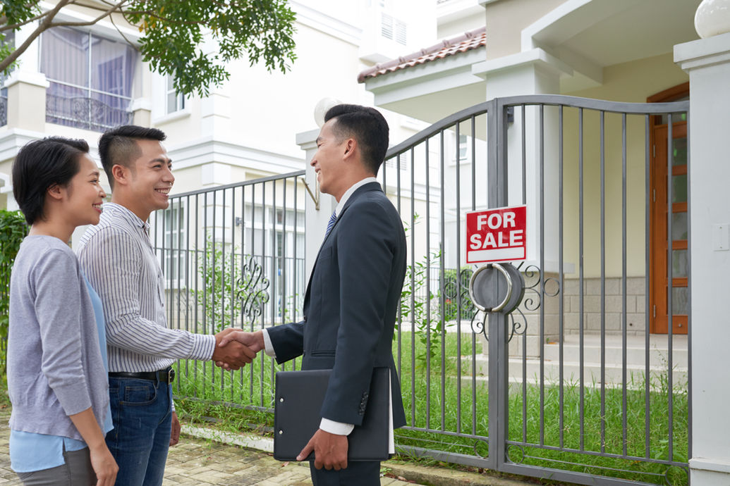Real estate agent