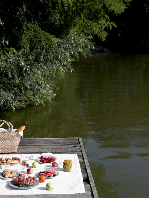 Retribution of a Leisurely World