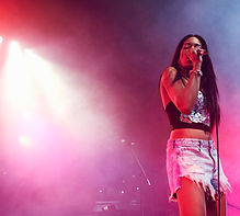 Female Performer