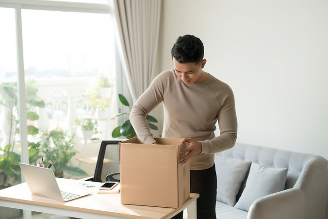 Erkek açılış karton parsel