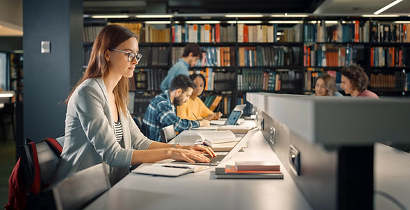 Studiare in biblioteca