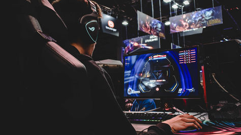 【要注意】ゲーミングPCで後悔する人の特徴｜失敗しないためのポイントを解説