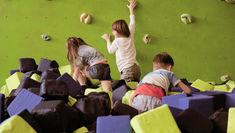 משחוק זה שם המשחק