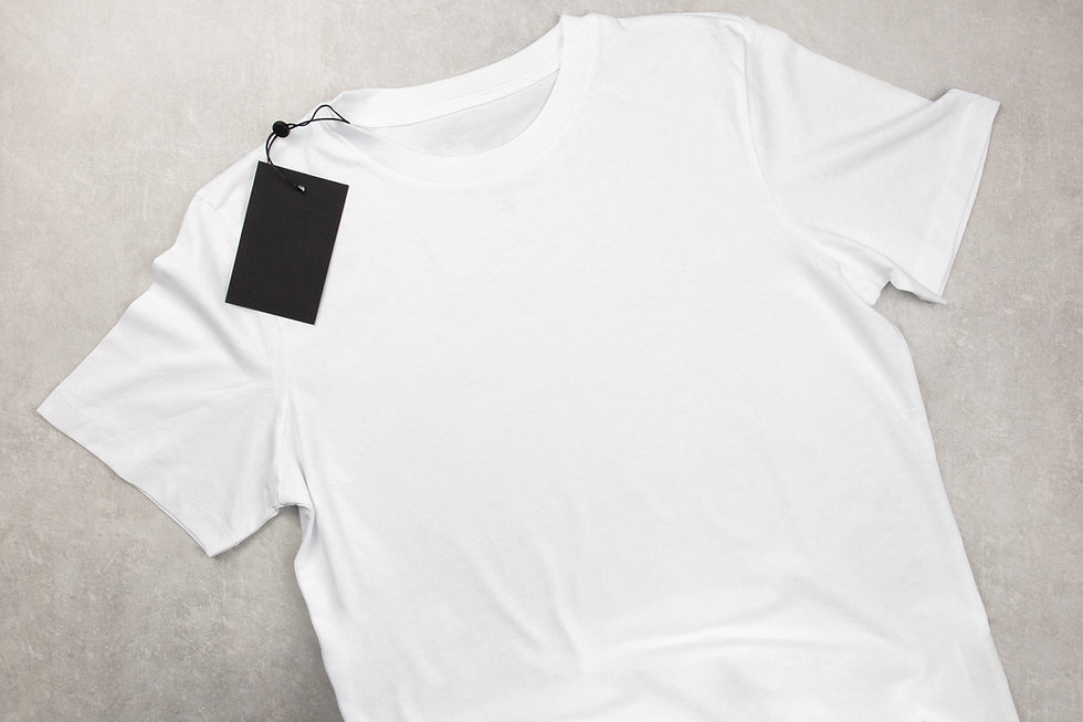 白いTシャツ